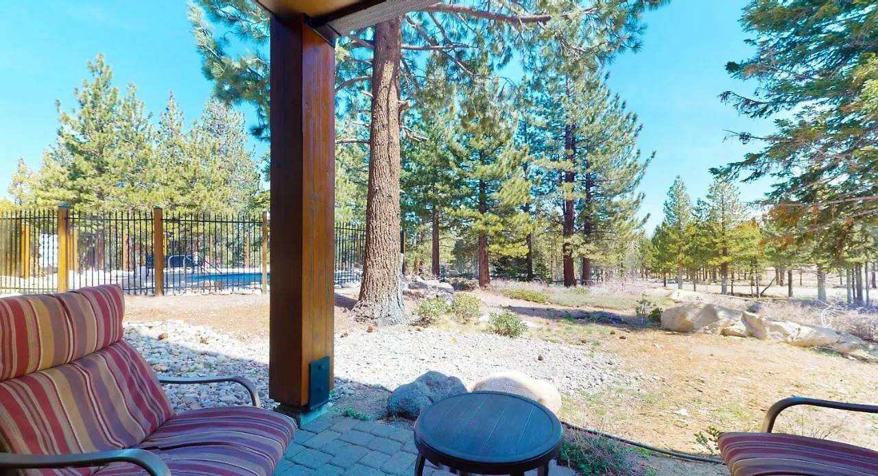 Solstice 11 Amazing Location On Golf Course, Heated Garage, Private Washer Dryer Condo Mammoth Lakes