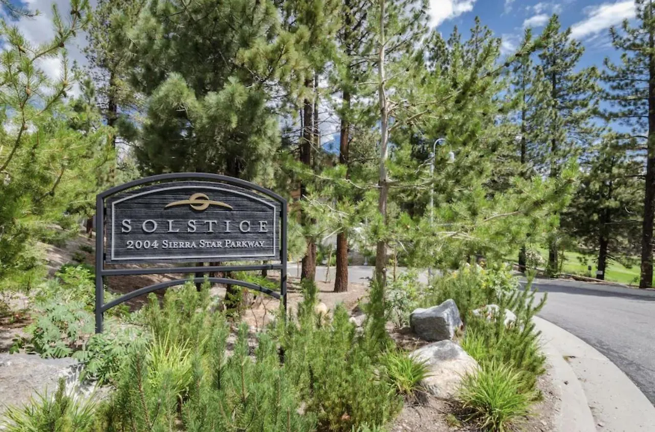 Solstice 11 Amazing Location On Golf Course, Heated Garage, Private Washer Dryer Condo Mammoth Lakes Apartment